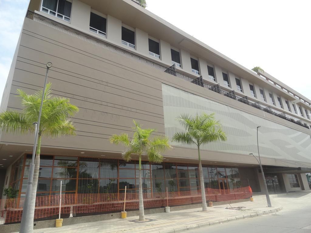 Ghl Hotel Montería Extérieur photo The National Museum of the Dominican Republic